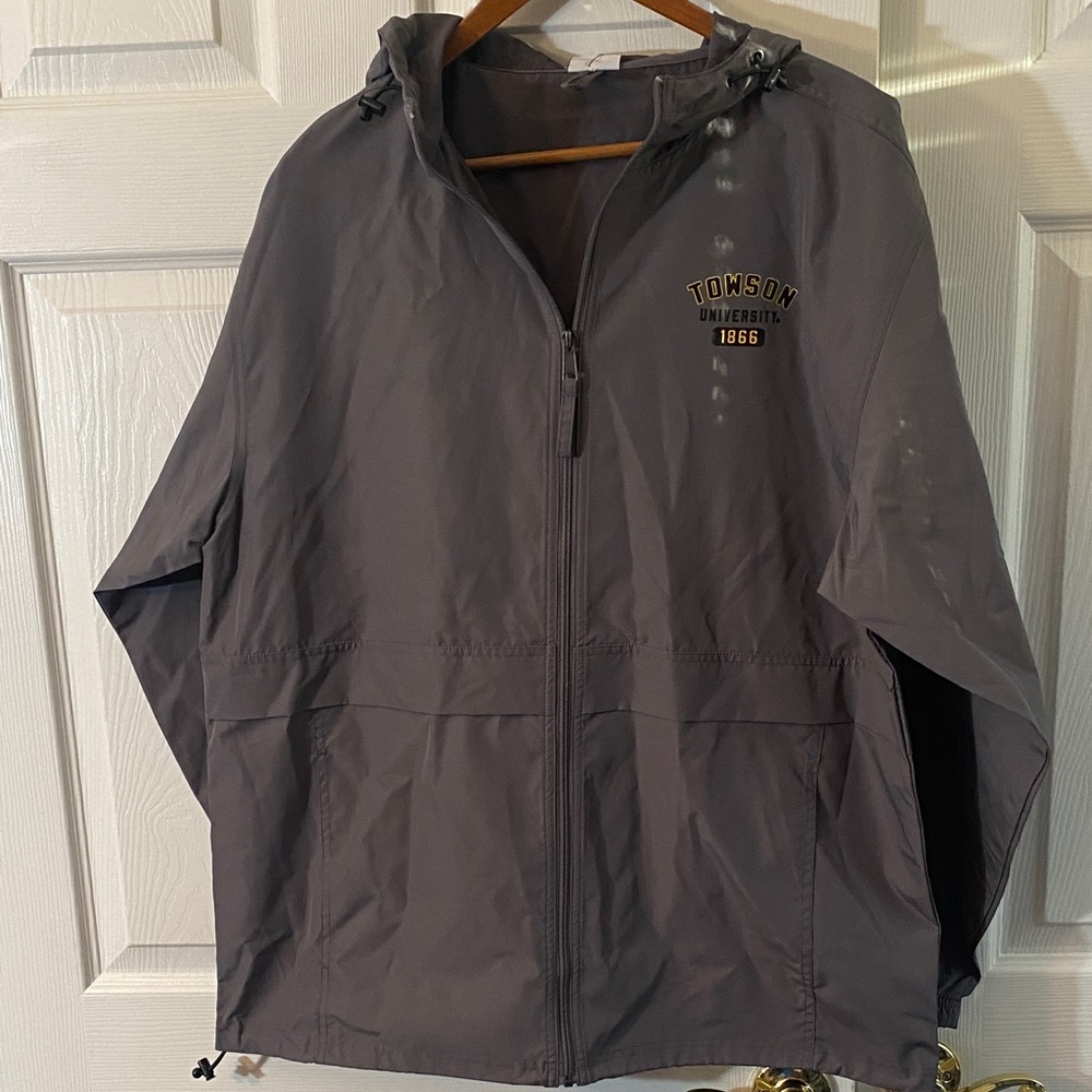 NCAA Towson University Men's grey Windbreaker  hood &  side pocket raincoat